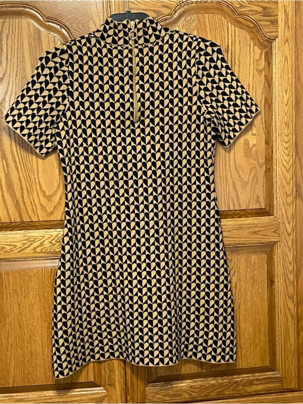 Anthropologie The Nina Short-Sleeve Mock-Neck Mod Mini Dress Brown Motif Sz M - Picture 8 of 16